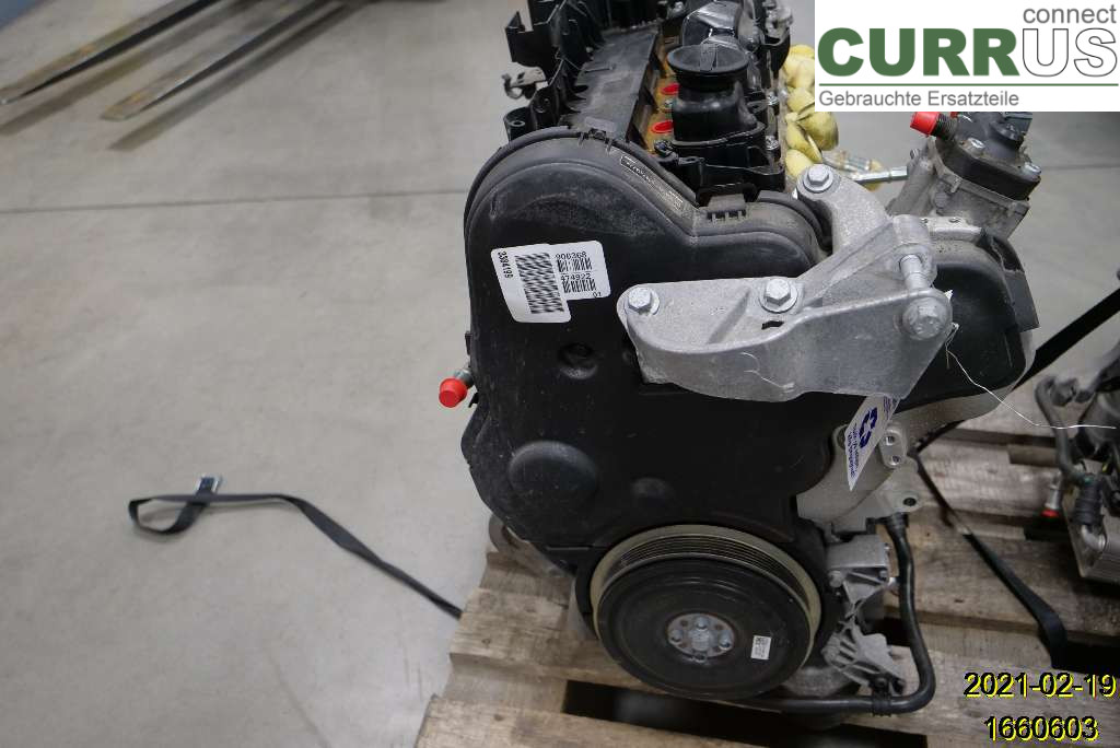 VOLVO V40  12-19 Engine 36010067 D4204T8