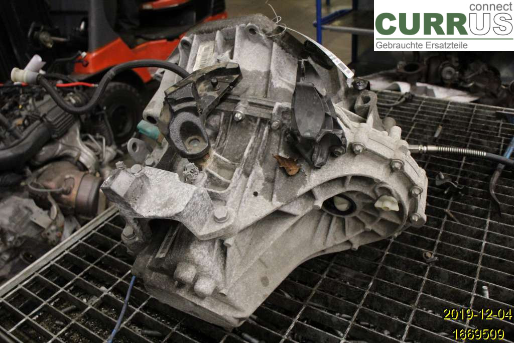 RENAULT MEGANE III 09-15 Gearbox (6-speed) 8201365897 K9K-836