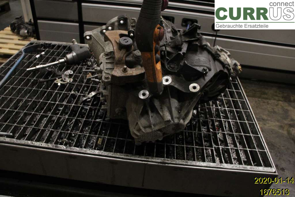 VOLVO V60  14-18 Boîte 6 vitesses 36010330 D4204T5