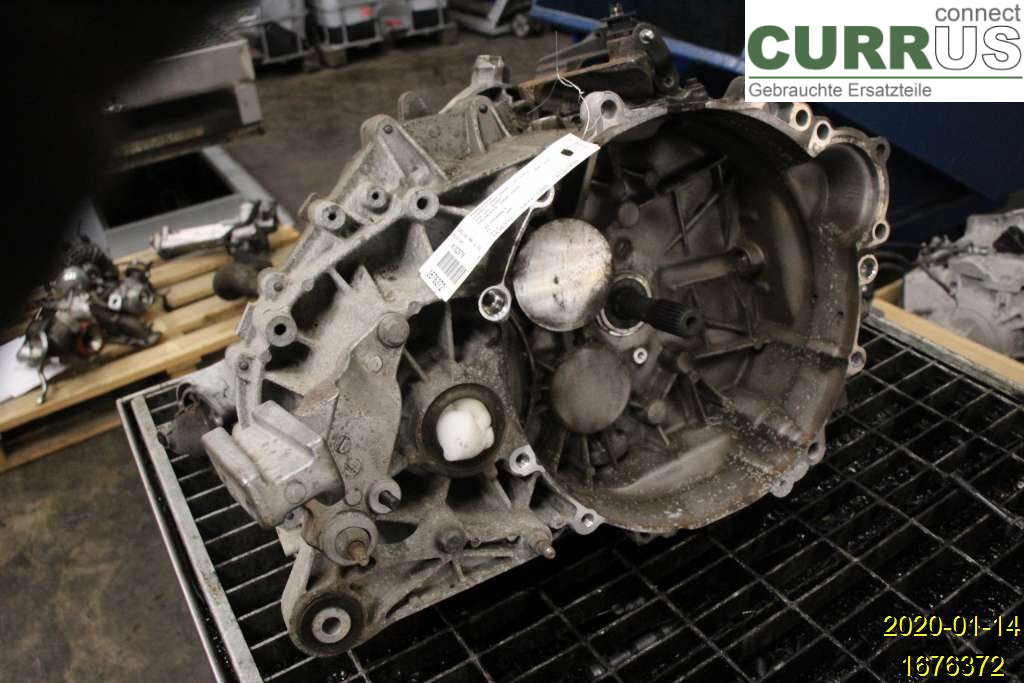 VOLVO S40      08-12 Gearbox (6-speed) 36001860 D5204T5