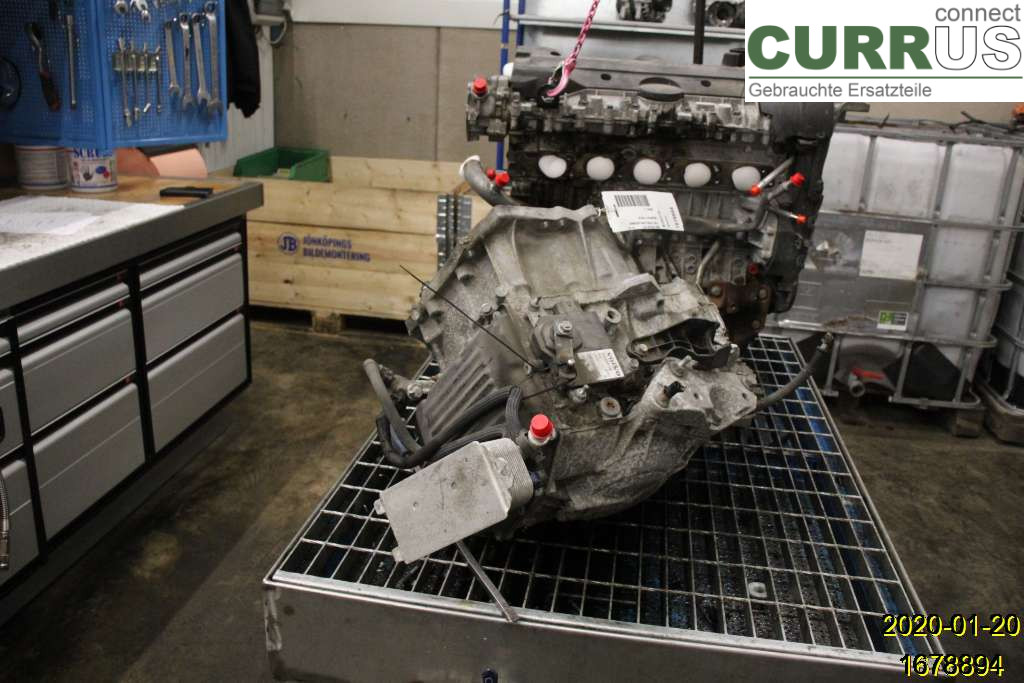 VOLVO V70    14-16 Gearbox (Automatic) 36002832 B5204T9