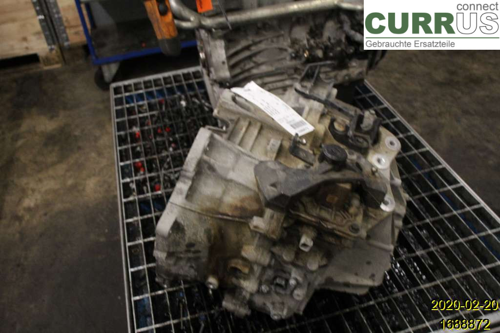 VOLVO V60  14-18 Gearbox (6-speed) 36010330 D4204T14