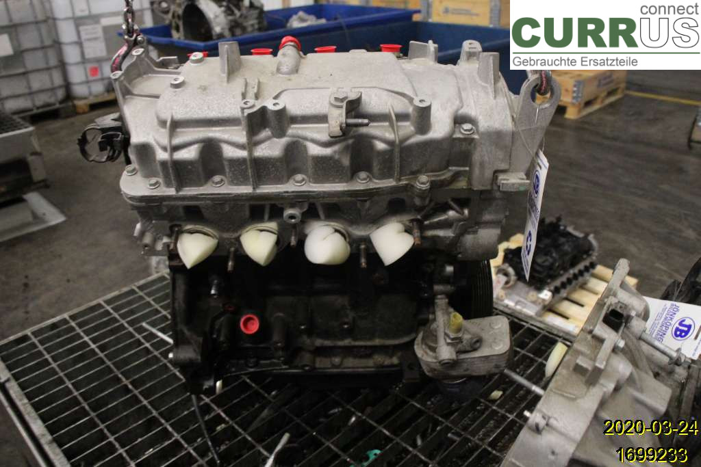 RENAULT CLIO III  09-12 Motor 8201470027 D4F-786