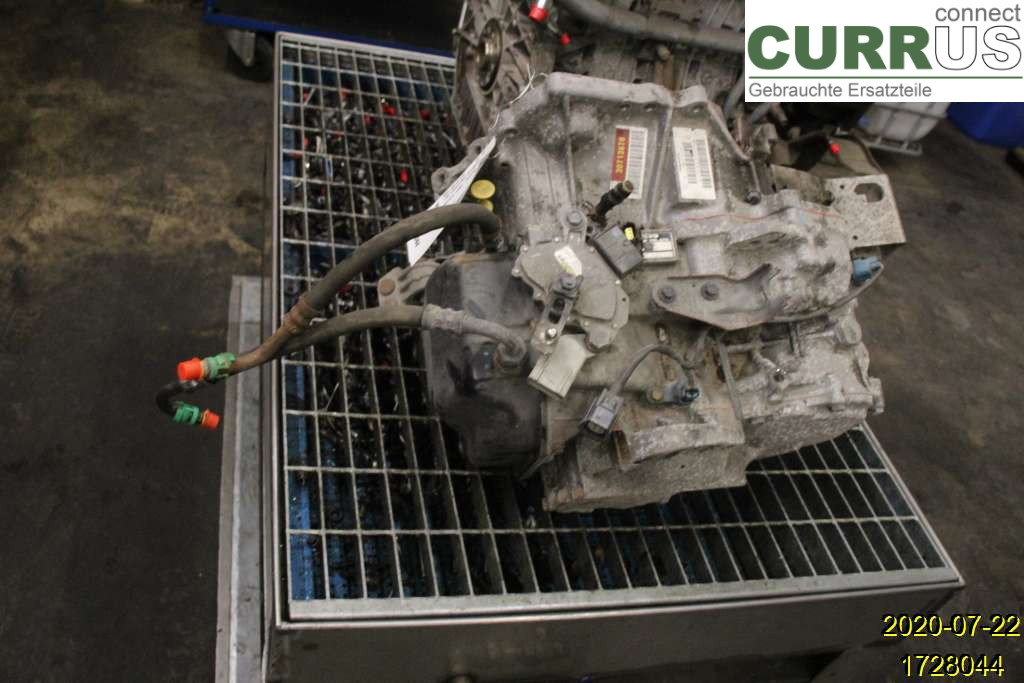 VOLVO V70      05-08 Gearbox (Automatic) 8251837 B5254T2