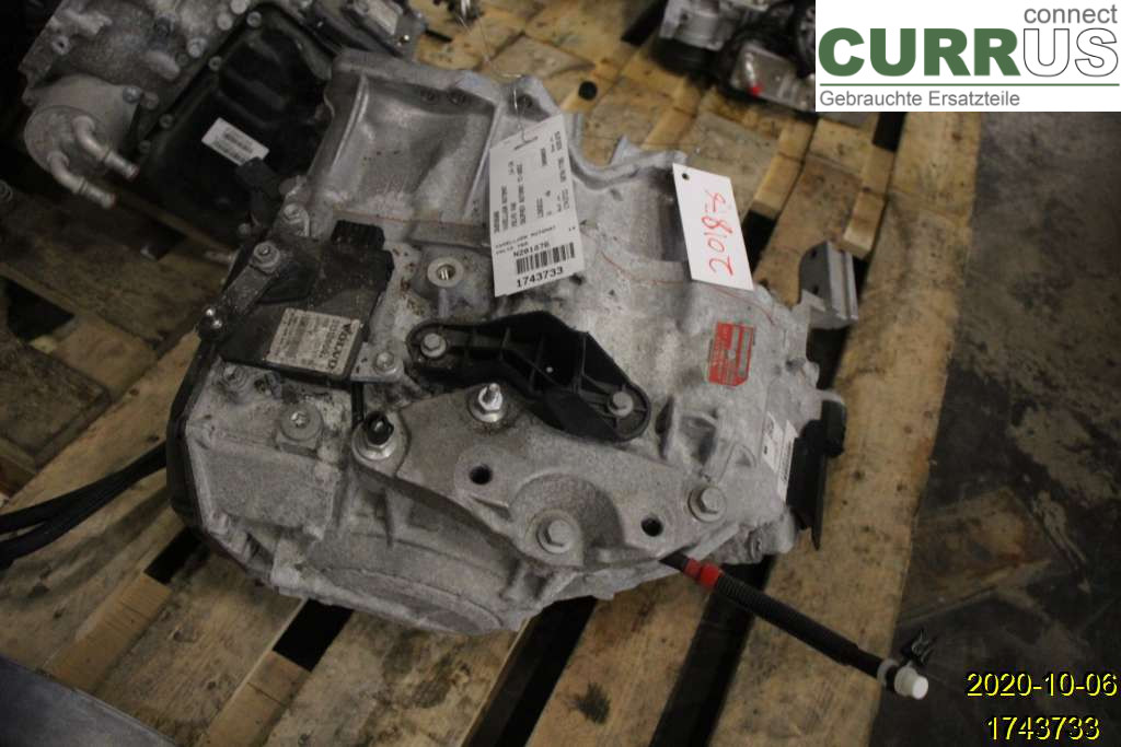 VOLVO V60  14-18 Boîte automatique 36050600 D82PHEV