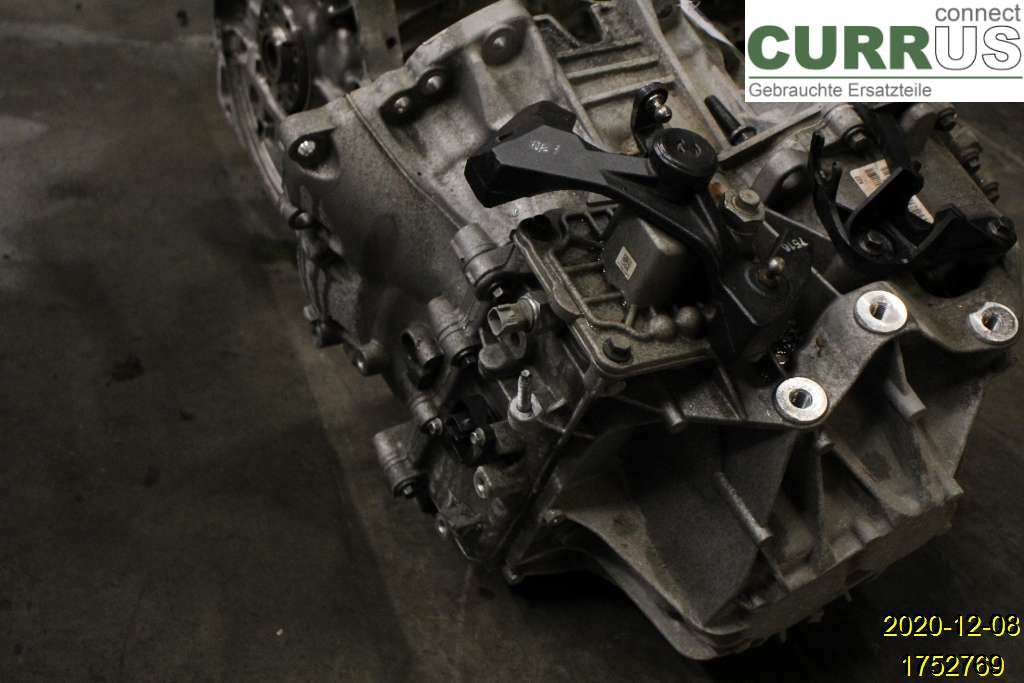 VOLVO V90  17- Gearbox (6-speed) 36012742 D4204T9