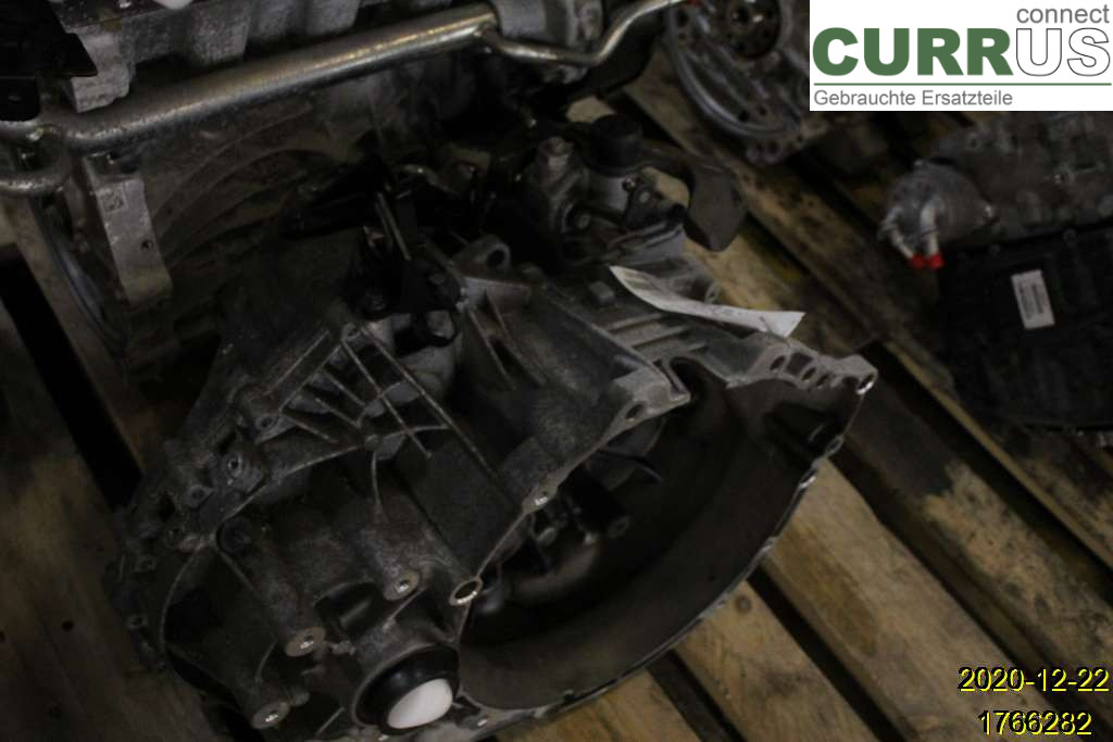 VOLVO V90 CROSS COUNTRY 17- 6-Gang-Getriebe 36012761 D4204T14