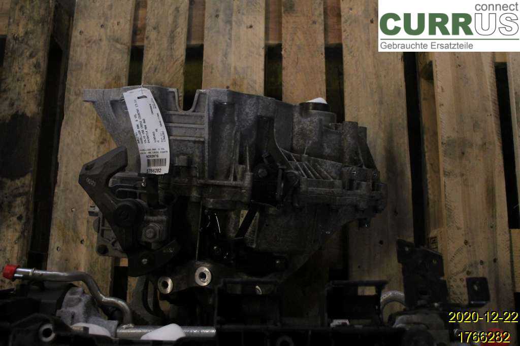 VOLVO V90 CROSS COUNTRY 17- 6-Gang-Getriebe 36012761 D4204T14