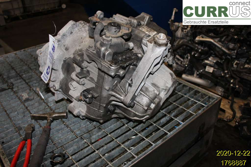 VOLVO V40  12-19 6-Gang-Getriebe 36001737 D5204T6