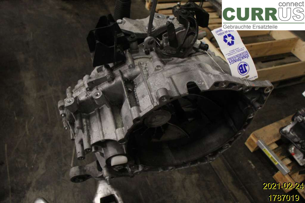 VOLVO V40  CROSS COUNTRY 13-19 Skrzynia 6-biegowa 36003285 D4204T9