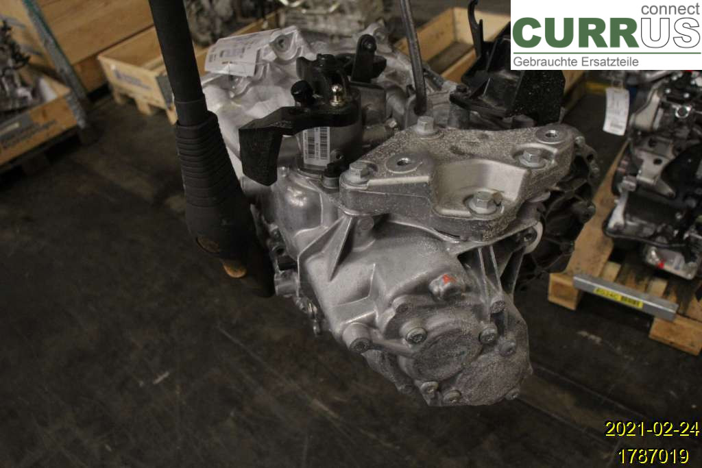 VOLVO V40  CROSS COUNTRY 13-19 Skrzynia 6-biegowa 36003285 D4204T9