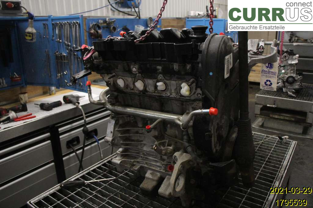 VOLVO V40  12-19 Moteur 36010067 D4204T8