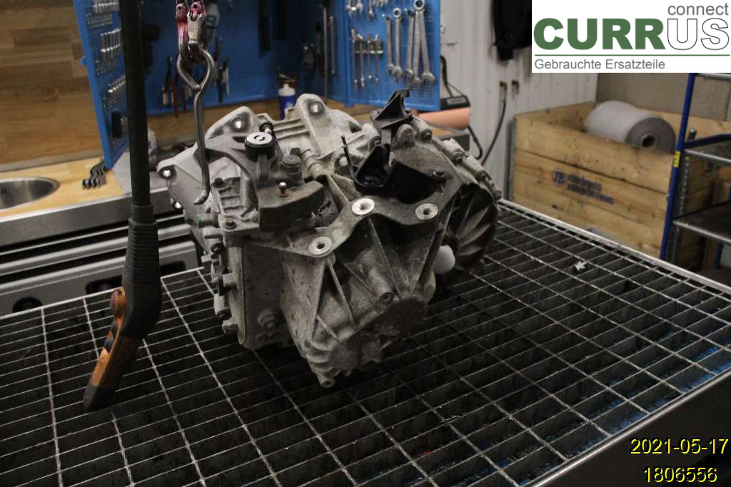 VOLVO V60  14-18 6-Gang-Getriebe 36010330 D4204T5