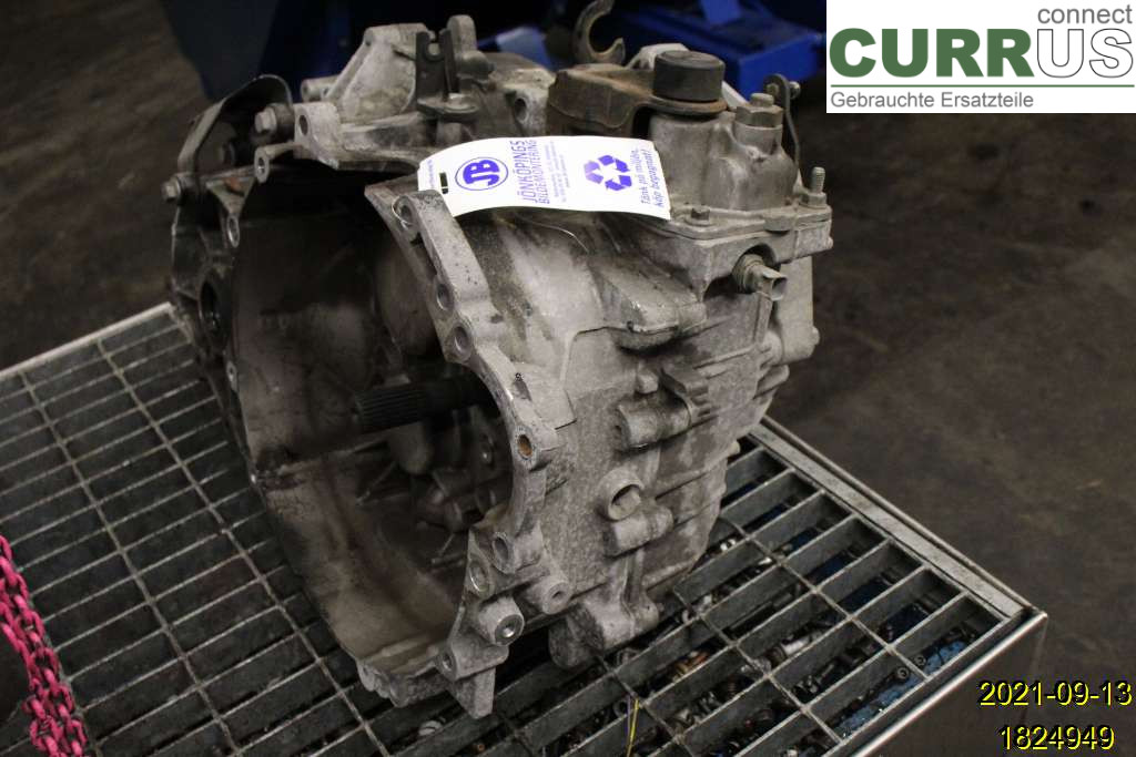 VOLVO S80      07- 13 6-Gang-Getriebe 8251965 D5244T5