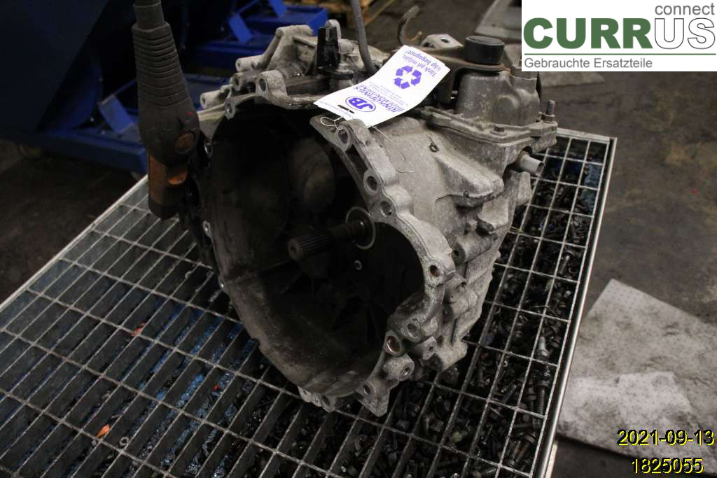 VOLVO S80      07- 13 Gearbox (6-speed) 8251967 B5254T6