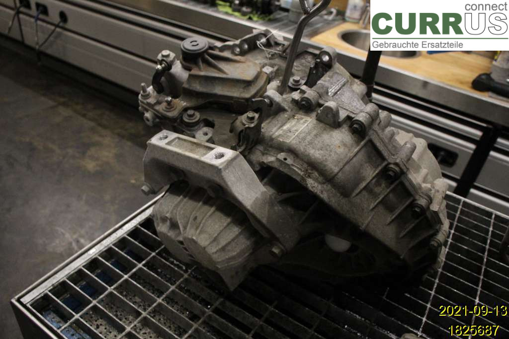 VOLVO V70      08-13 Gearbox (6-speed) 8251967 B5254T6