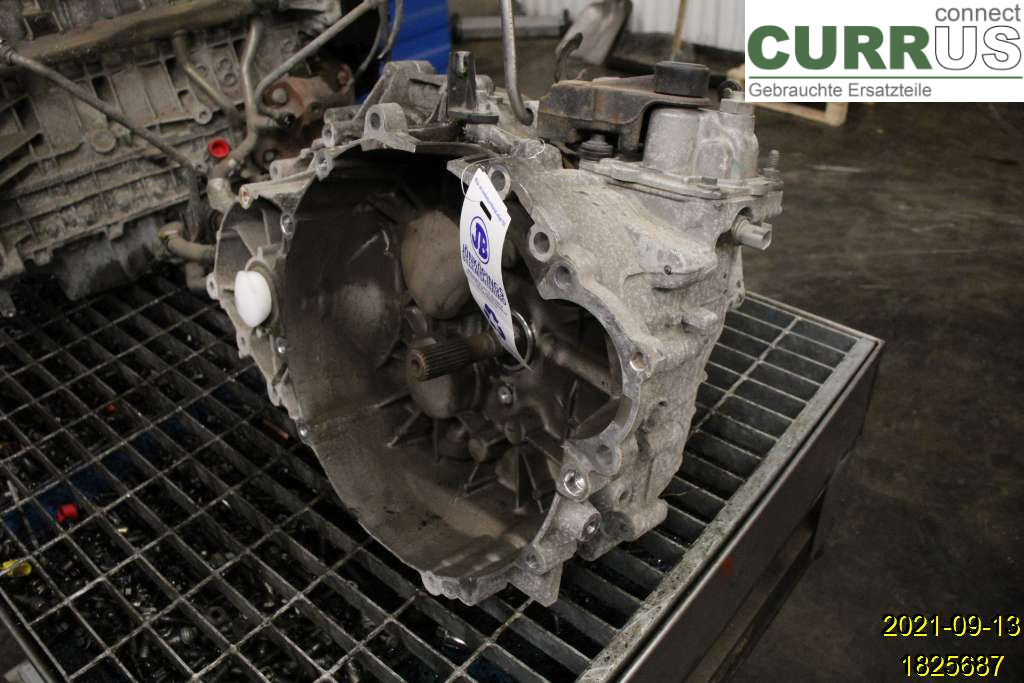 VOLVO V70      08-13 Gearbox (6-speed) 8251967 B5254T6