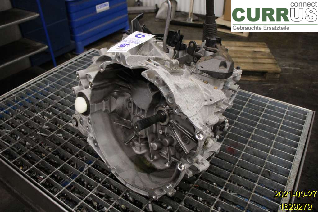 VOLVO V90  17- Gearbox (6-speed) 36012742 D4204T9