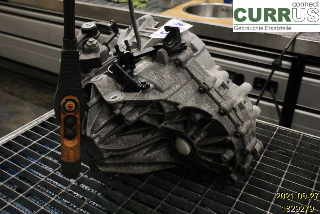 VOLVO V90  17- Gearbox (6-speed) 36012742 D4204T9
