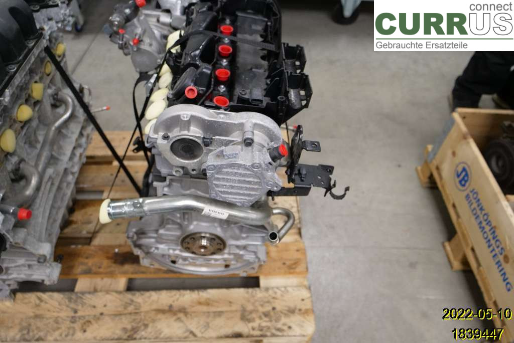 VOLVO V40  12-19 Engine 36010067 D4204T8