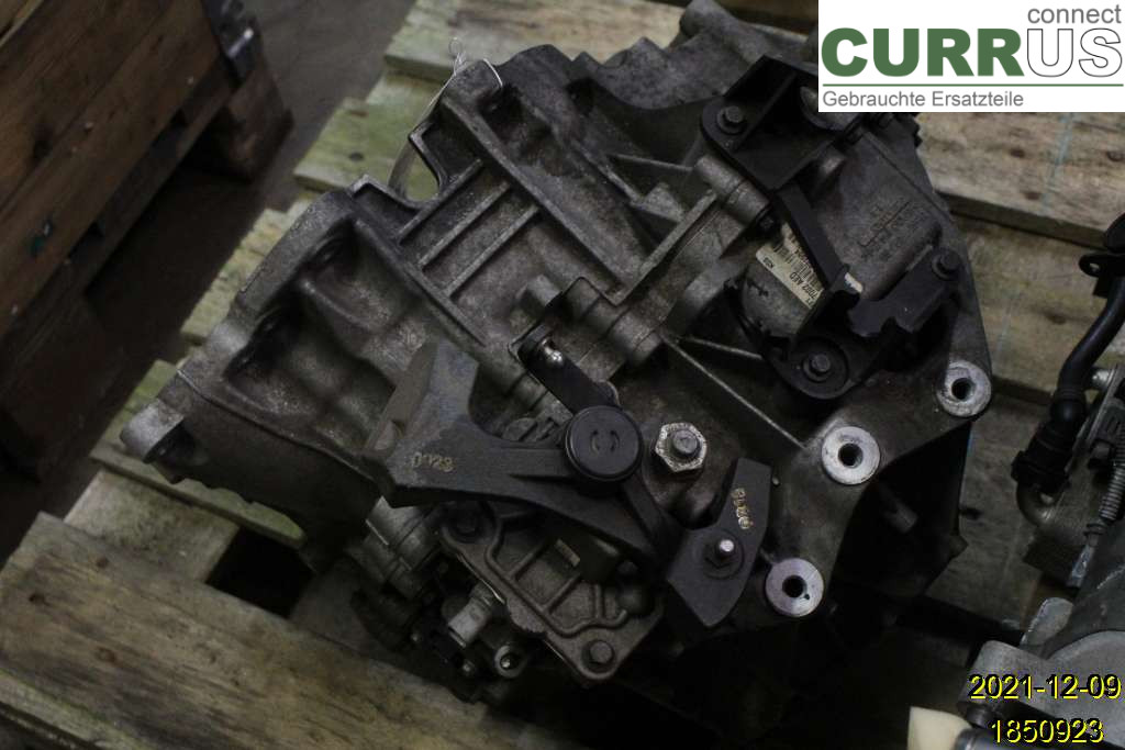 VOLVO V90  17- Gearbox (6-speed) 36012742 D4204T9