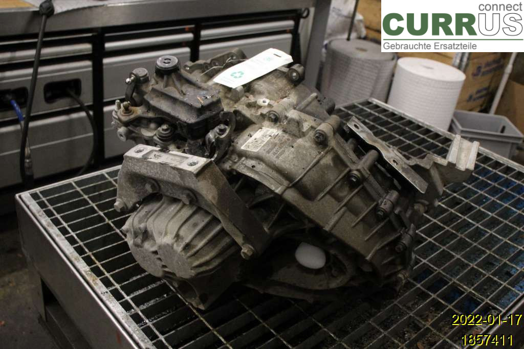 VOLVO V70    14-16 Gearbox (6-speed) 36000614 D5204T3