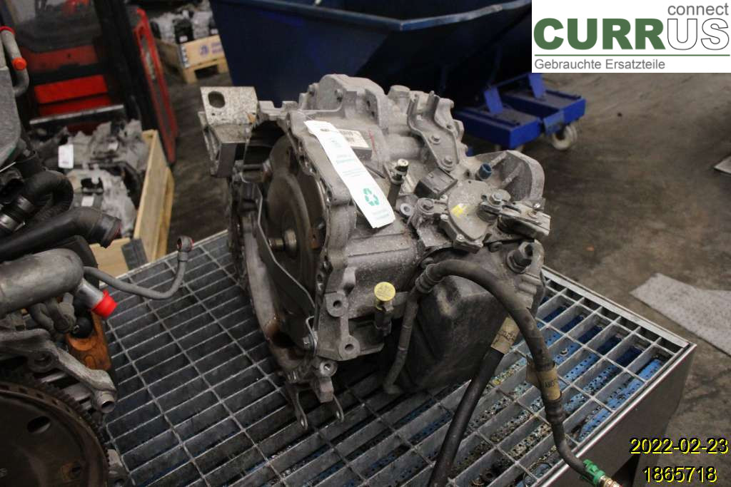 VOLVO V70      05-08 Gearbox (Automatic) 8251837 B5254T2