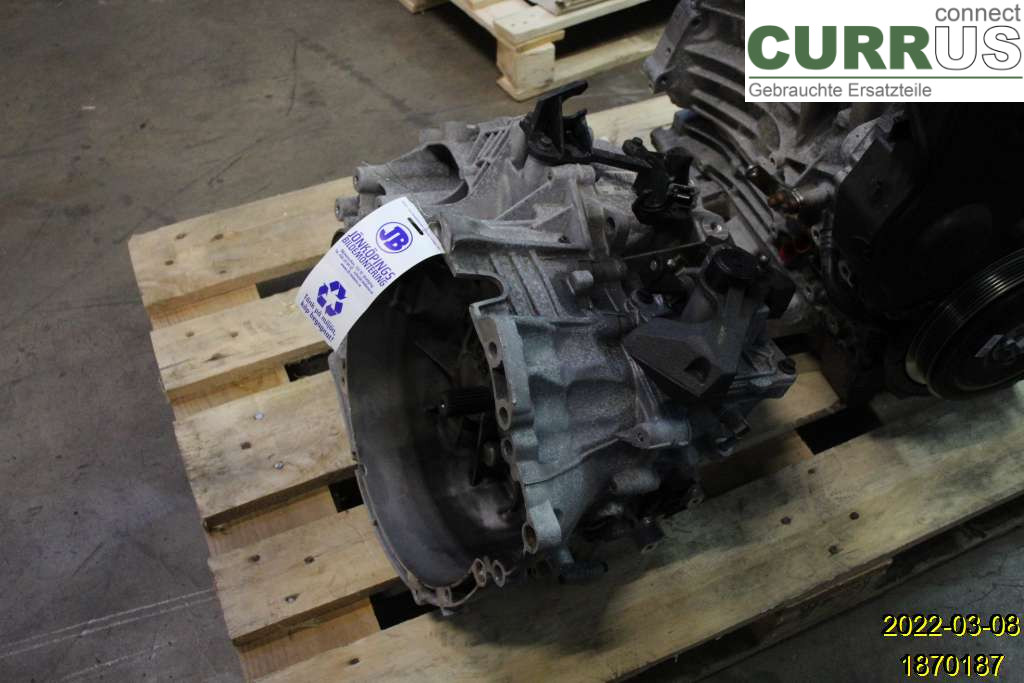 VOLVO V60  19- Gearbox (6-speed) 36012750 D4204T14