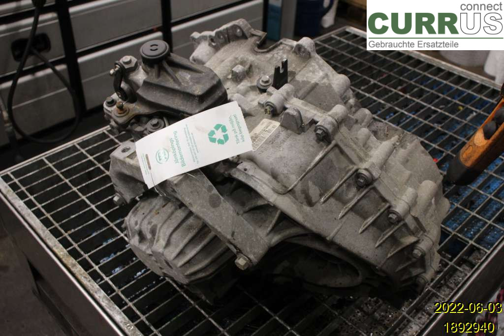 VOLVO V70      08-13 6-Gang-Getriebe 36000615 B5254T8