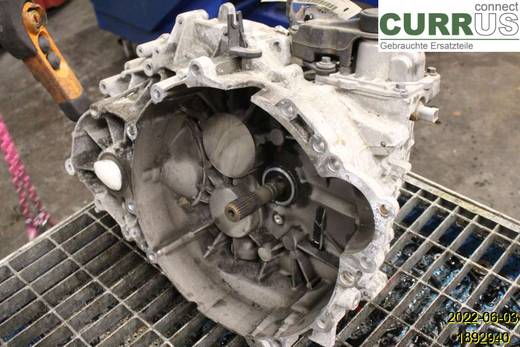 VOLVO V70      08-13 6-Gang-Getriebe 36000615 B5254T8