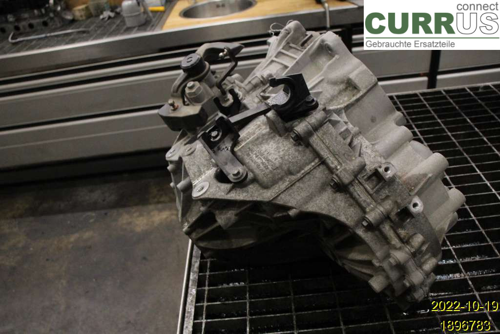 VOLVO V40  12-19 Gearbox (6-speed) 36010298 B4204T38